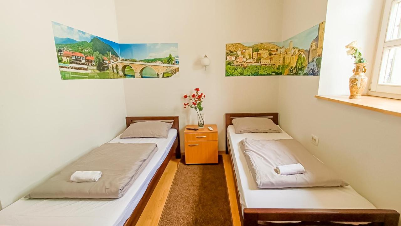 Bascarsija Guesthouse - Private Bath, Tv & Aircon Сараево Екстериор снимка